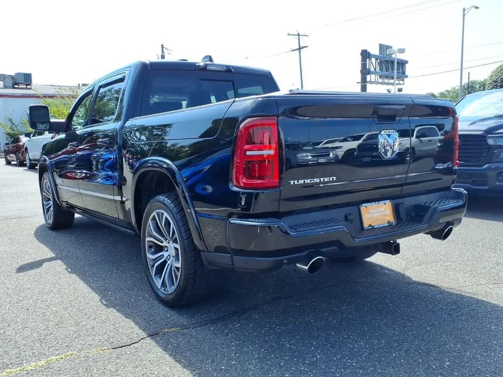 2025 RAM 1500 - Pickup
