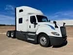 2022 International LT - Sleeper