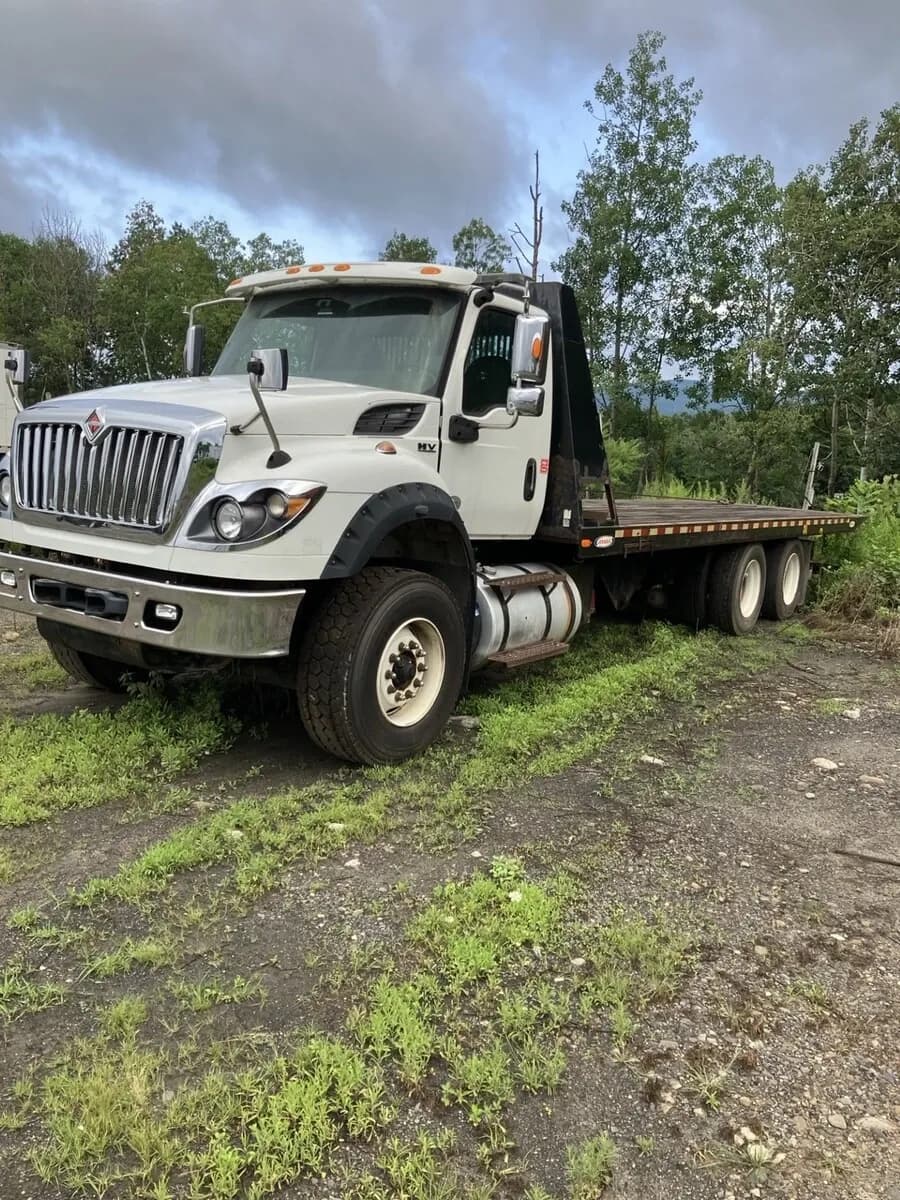 2019 International HV613