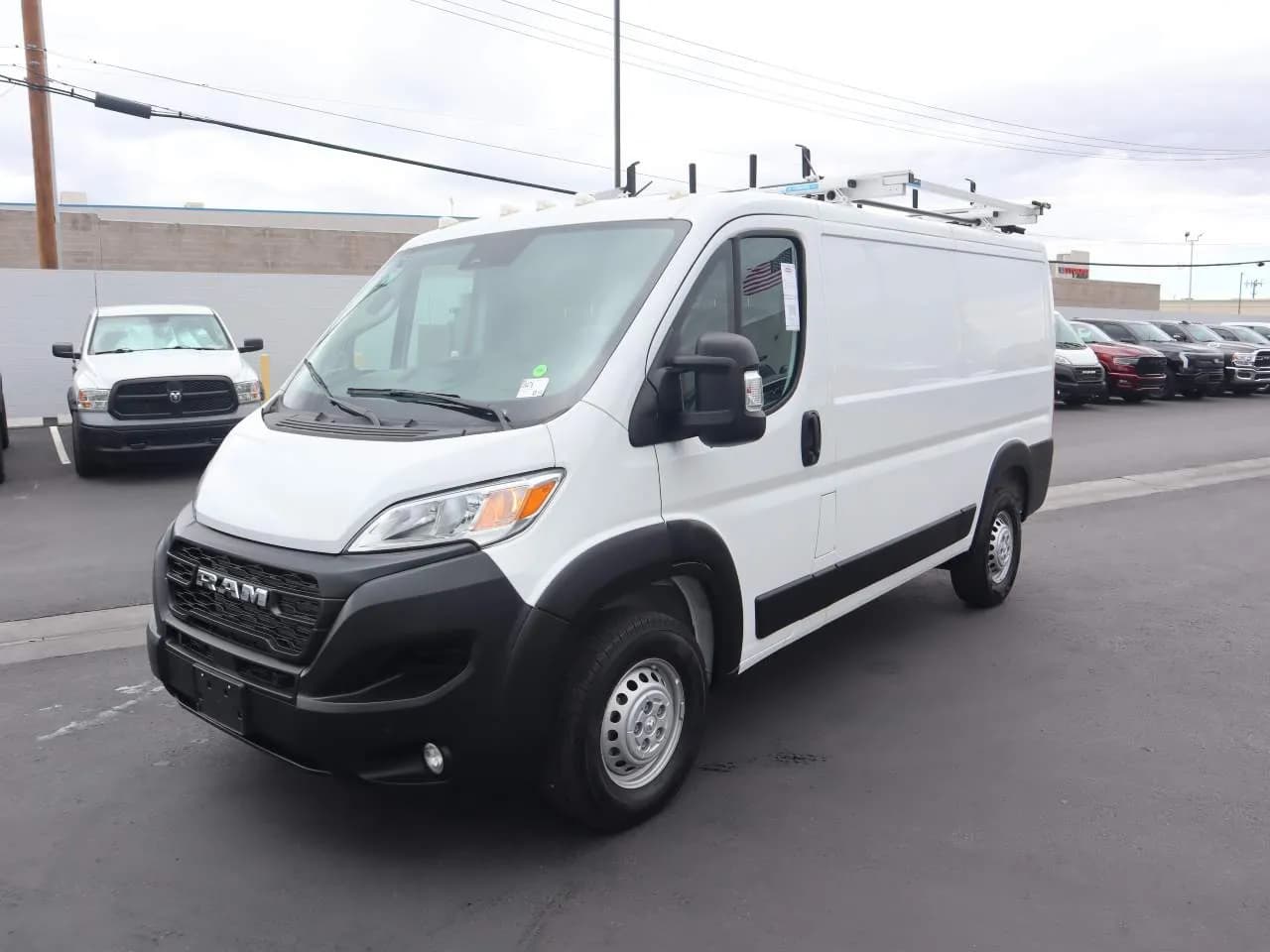 2025 Ram ProMaster - Vans