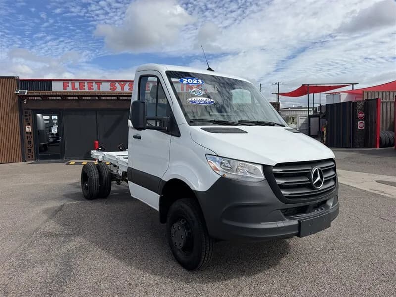 2023 Mercedes-Benz Sprinter 3500XD - Chassis