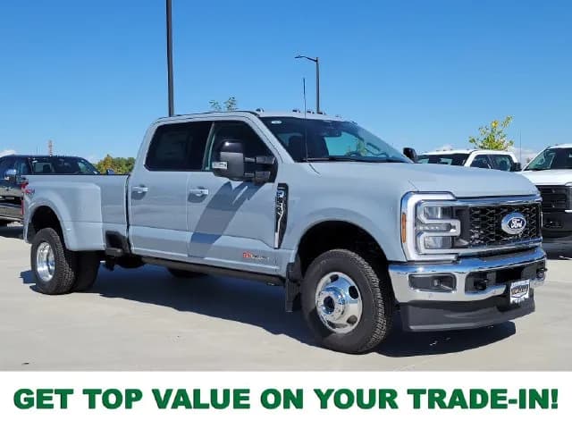2027 Ford F-350 Crew Cab - Pickup