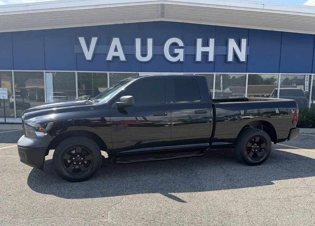 2021 Ram 1500 Classic - Pickup