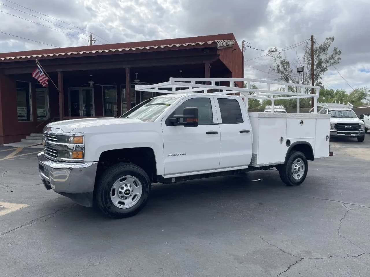 2019 Chevrolet Silverado 2500HD - Service