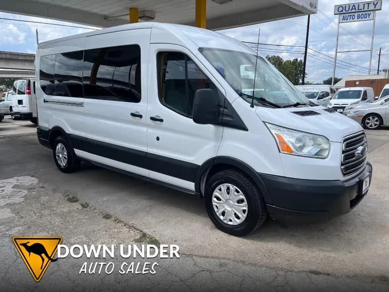 2015 Ford Transit Wagon XLT - Vans
