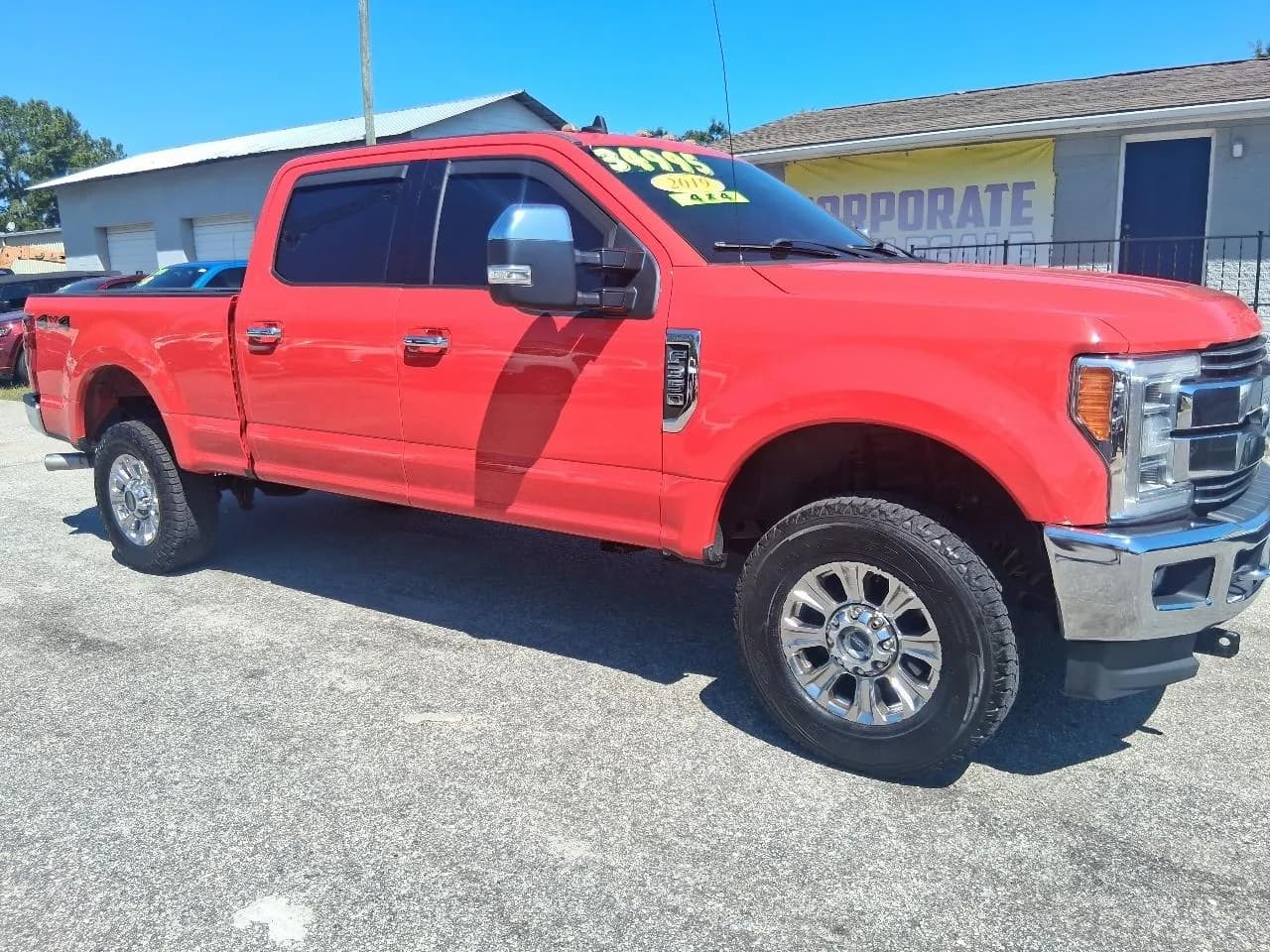 2019 Ford F-350 SD Lariat Crew Cab - Pickup