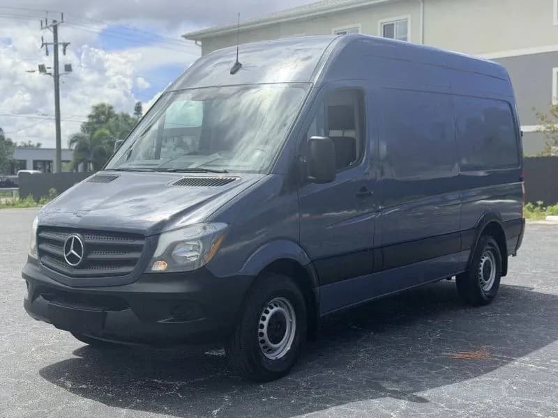 2018 Mercedes-Benz Sprinter 2500 Cargo - Vans