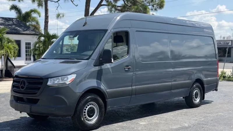 2019 Mercedes-Benz Sprinter 2500 Cargo - Vans