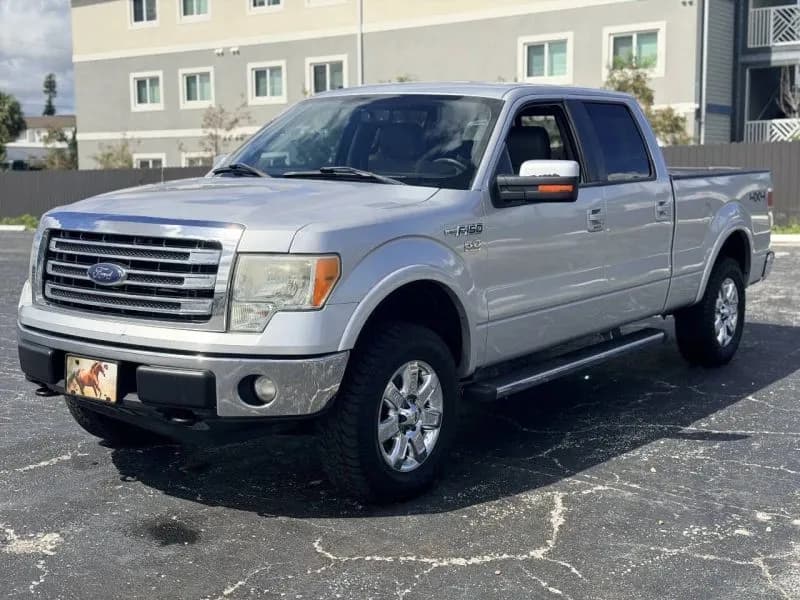 2013 Ford F150 SuperCrew Cab - Pickup