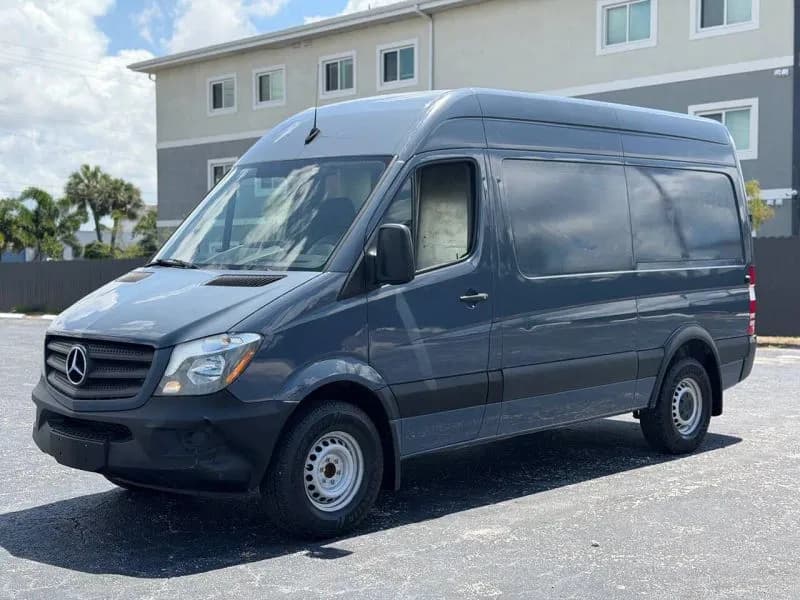 2018 Mercedes-Benz Sprinter 2500 Cargo - Vans