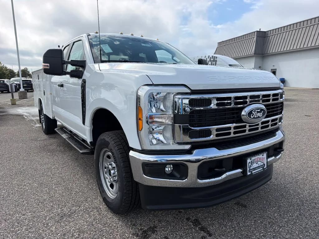 2027 Ford F-350 - Chassis