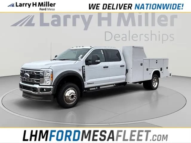 2026 Ford F-550 Crew Cab - Service