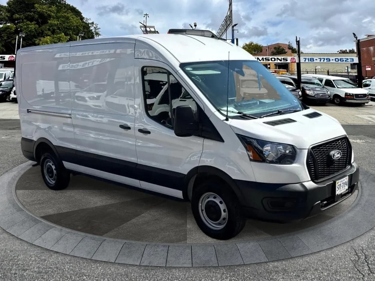 2026 Ford Transit Cargo Van T-250 148" Med Rf 9150 - Vans
