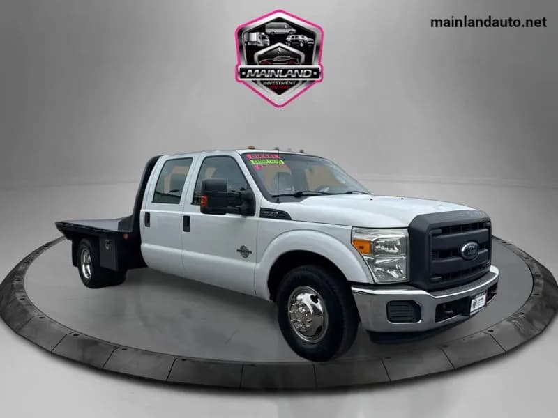 2013 Ford F350 Super Duty Crew Cab & Chassis - Chassis