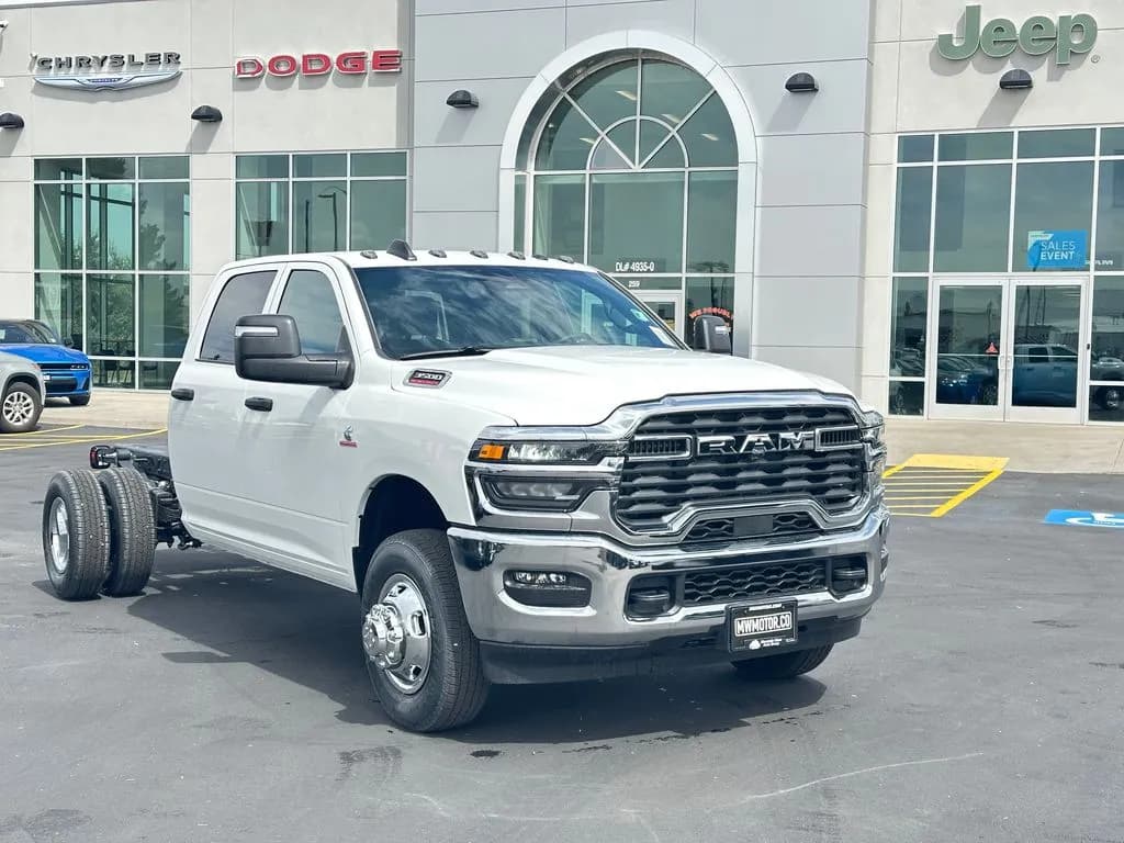2026 Ram 3500 - Chassis