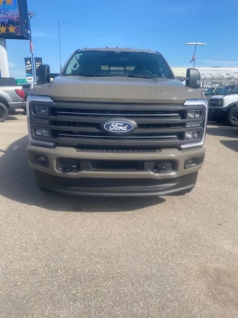 2027 Ford F-250 Crew Cab - Pickup