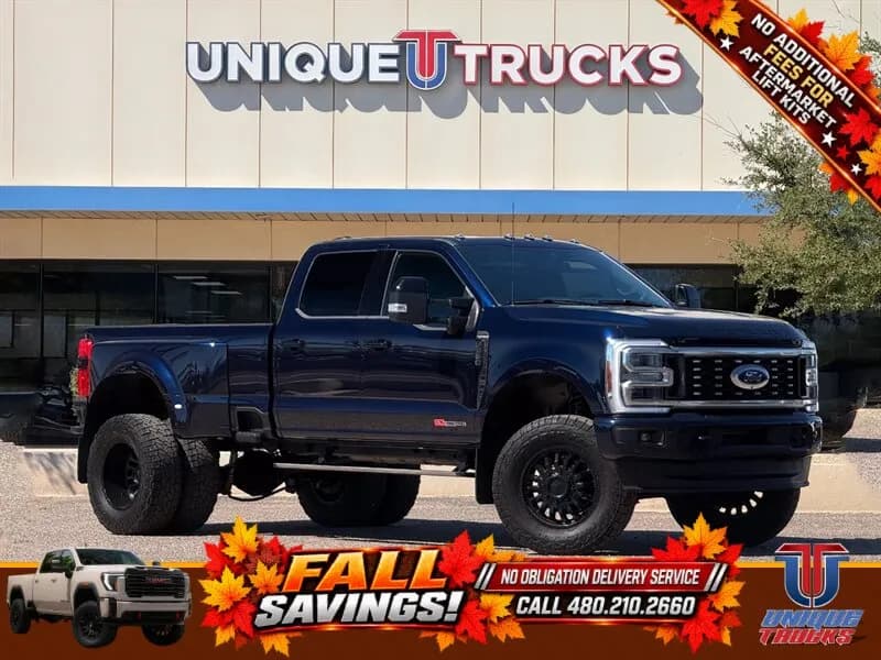 2025 Ford F-350 Super Duty Platinum - Pickup