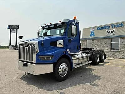 2027 Western Star 47X - Sleeper