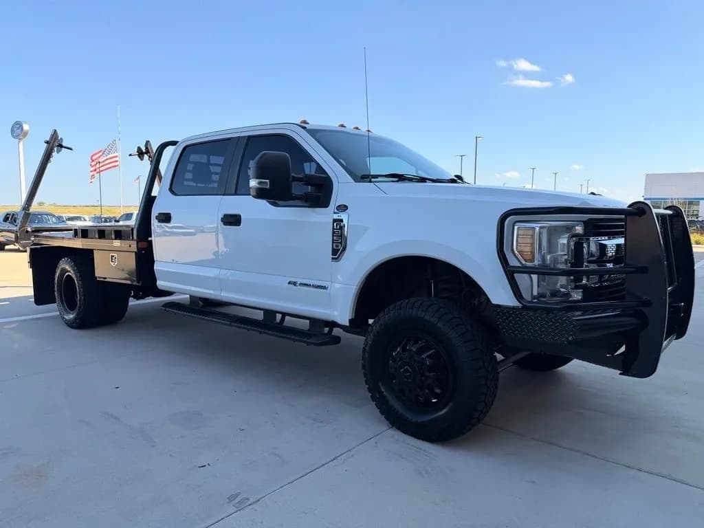 2019 Ford F-350SD - Chassis