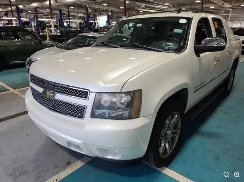 2011 CHEVROLET Avalanche