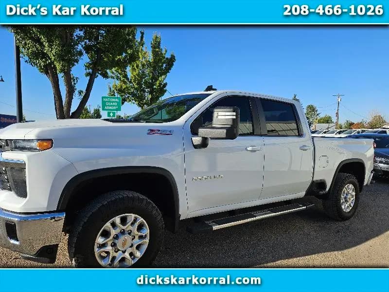 2024 Chevrolet Silverado 2500HD LT Crew Cab Short