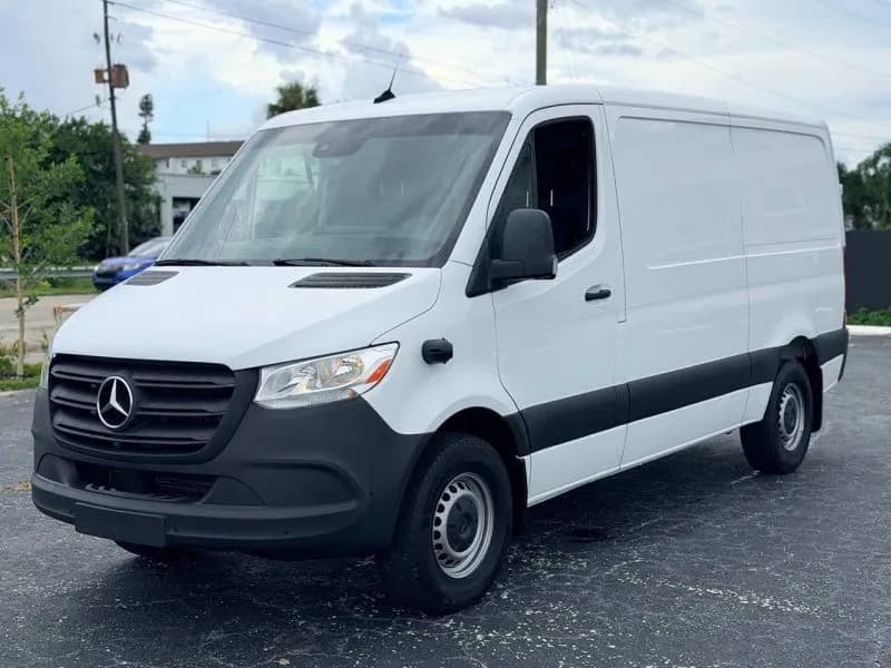 2022 Mercedes-Benz Sprinter 1500 Cargo - Vans