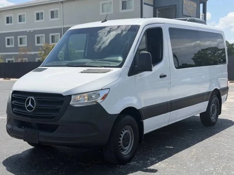 2020 Mercedes-Benz Sprinter 2500 Passenger - Vans