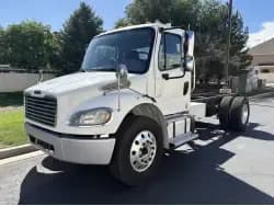 2015 Freightliner Business Class M2 - Chassis