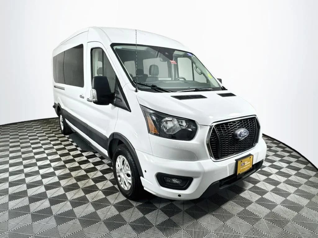 2024 Ford Transit Passenger Wagon - Vans