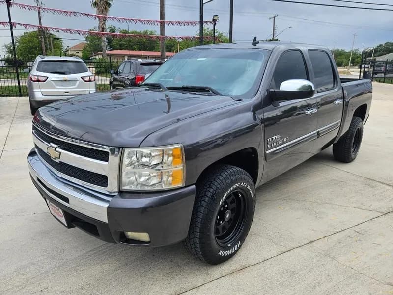 2011 Chevrolet Silverado 1500 - Pickup