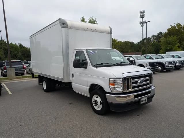 2025 Ford E-350 - Box