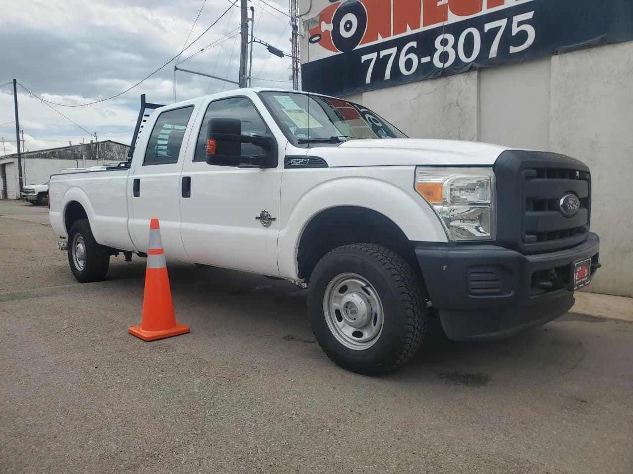 2012 Ford F250 S/D XL Crew Cab - Pickup