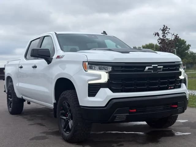 2023 Chevrolet Silverado 1500 Crew Cab - Pickup
