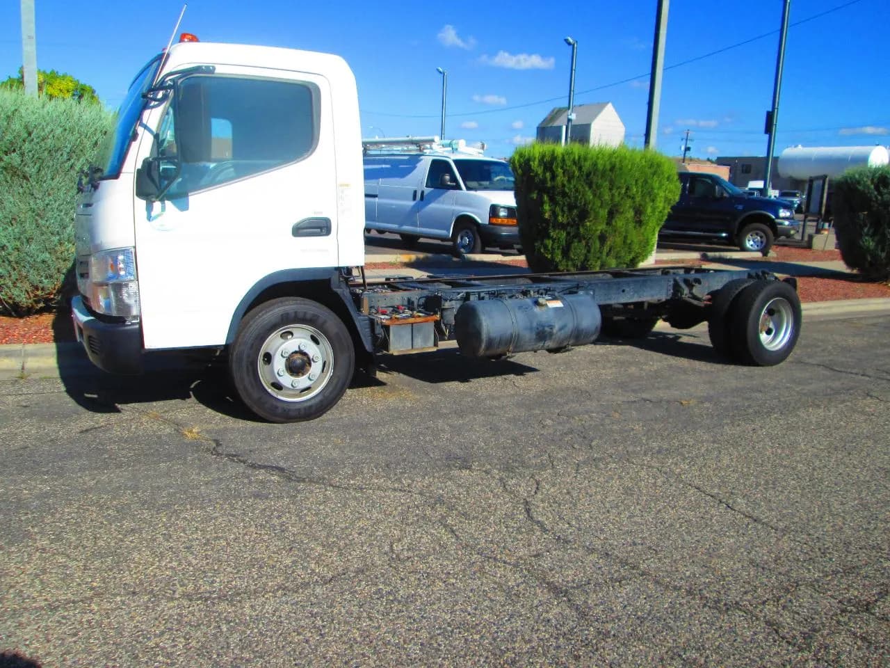 2018 Mitsubishi Fuso FE145 C AND CH