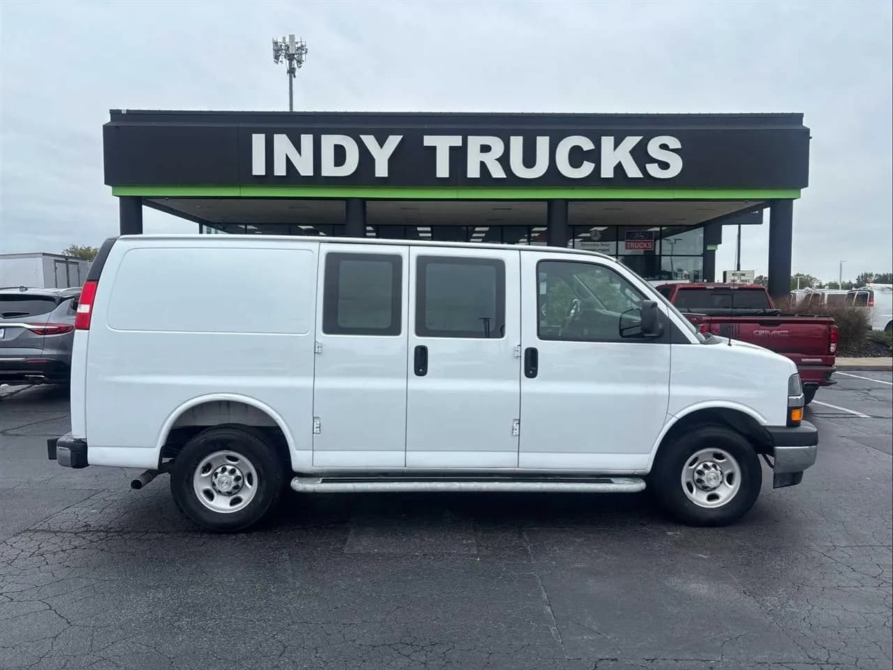 2025 Chevrolet Express - Vans