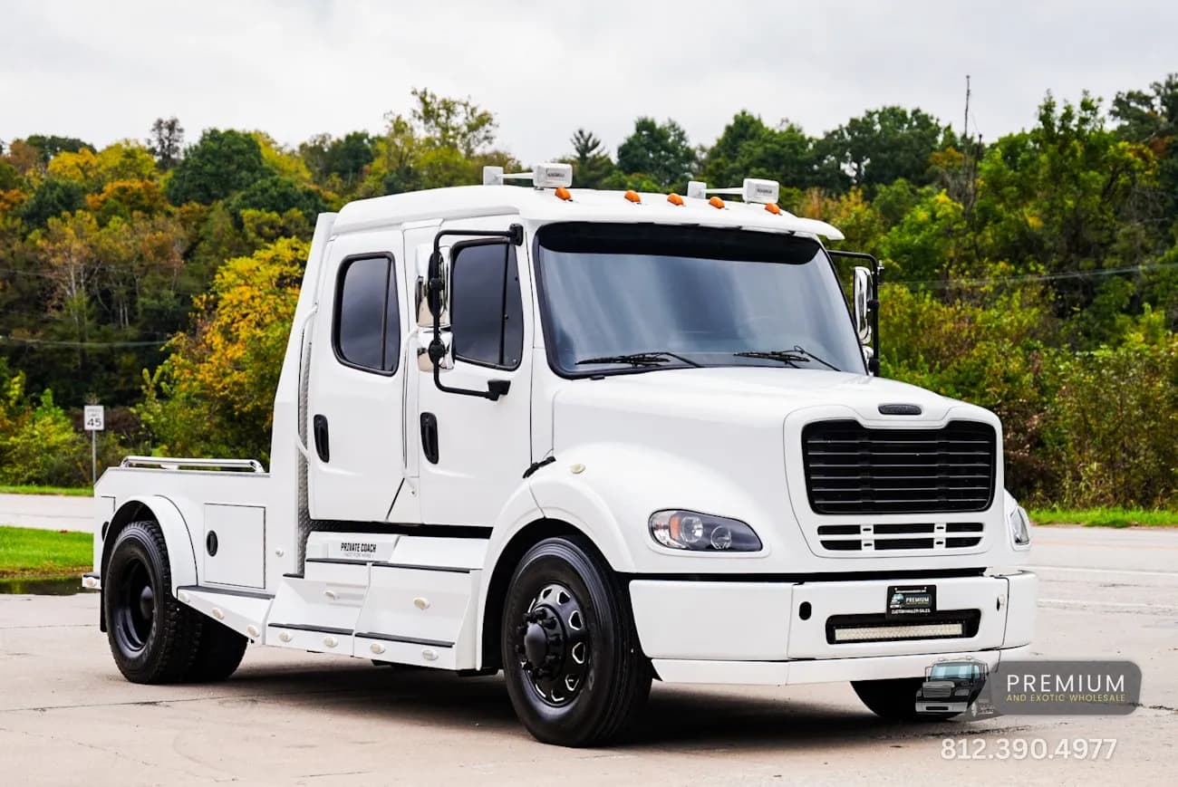 2014 Freightliner M2-112 Sportchassis Big Block - Pickup