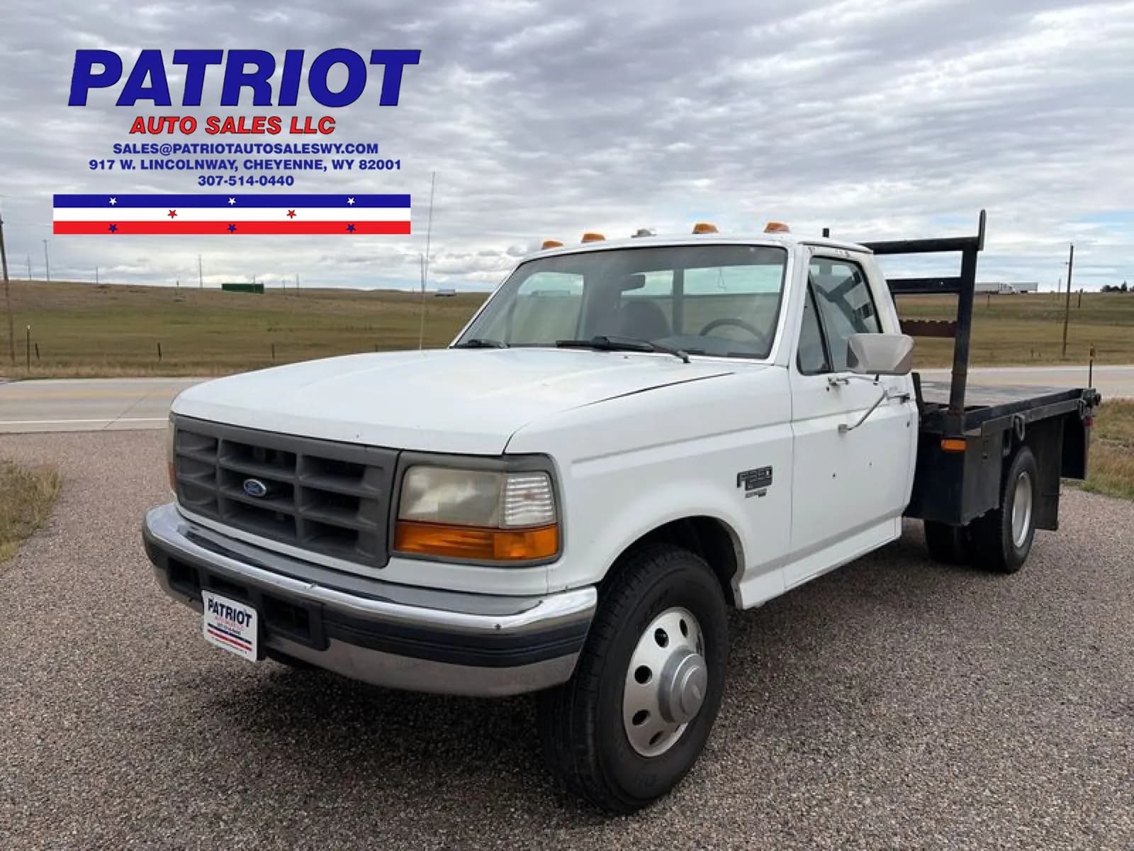 1997 Ford F-350 Chassis - Chassis