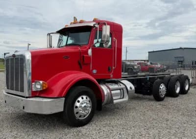 2018 Peterbilt 365