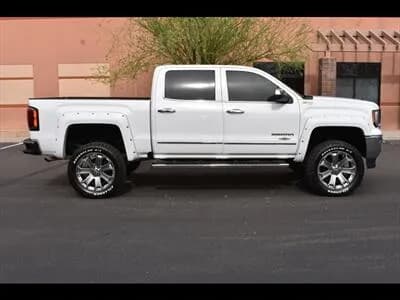 2018 GMC Sierra 1500 SLT - Pickup
