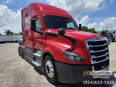 2023 Freightliner Cascadia - Sleeper