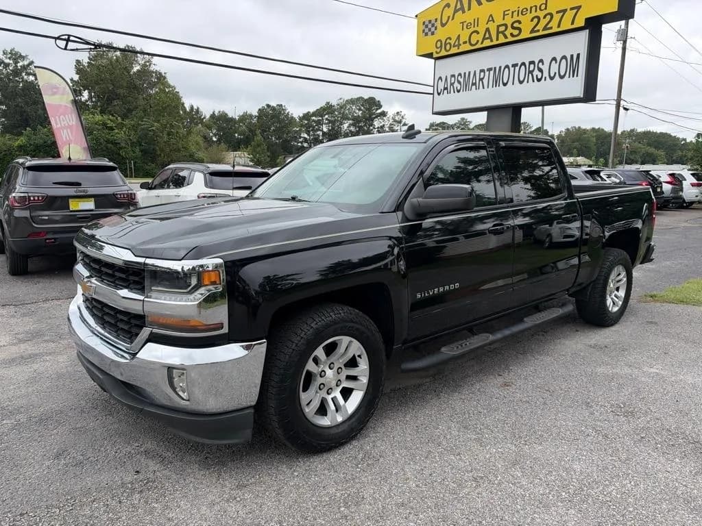 2017 Chevrolet Silverado 1500 LT Crew Cab - Pickup