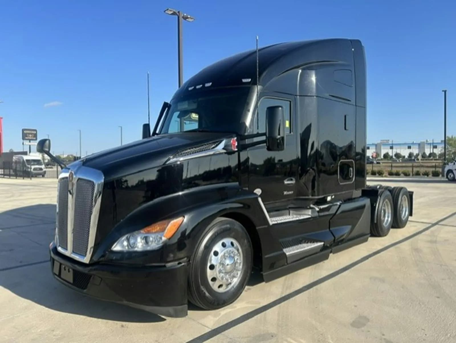 2023 Kenworth T680