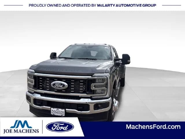 2027 Ford F-350 Crew Cab - Pickup