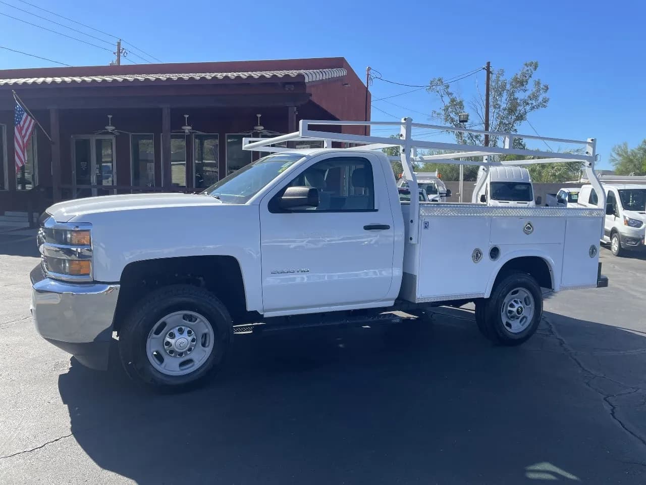 2017 Chevrolet Silverado 2500HD - Service
