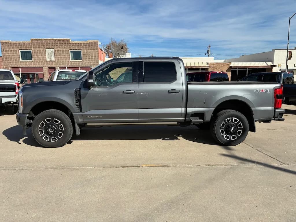 2025 Ford F-250