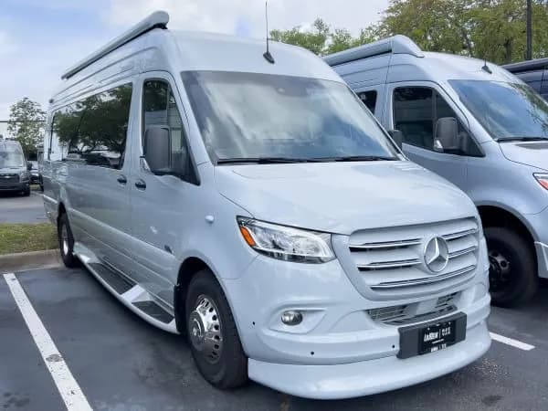 2026 Midwest Automotive Designs HERITAGE - Vans