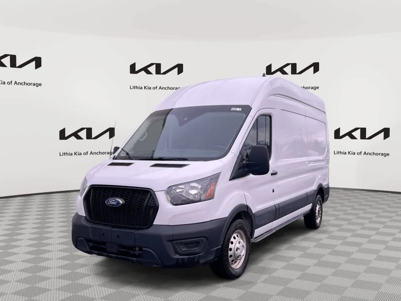 2022 Ford Transit-250 Cargo - Vans