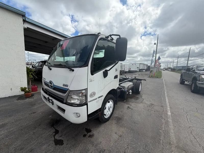 2019 Hino XJC740