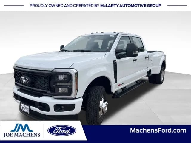 2027 Ford F-350 Crew Cab - Pickup