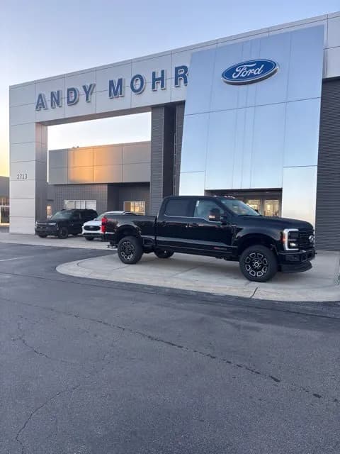 2027 Ford F-350 Crew Cab - Pickup